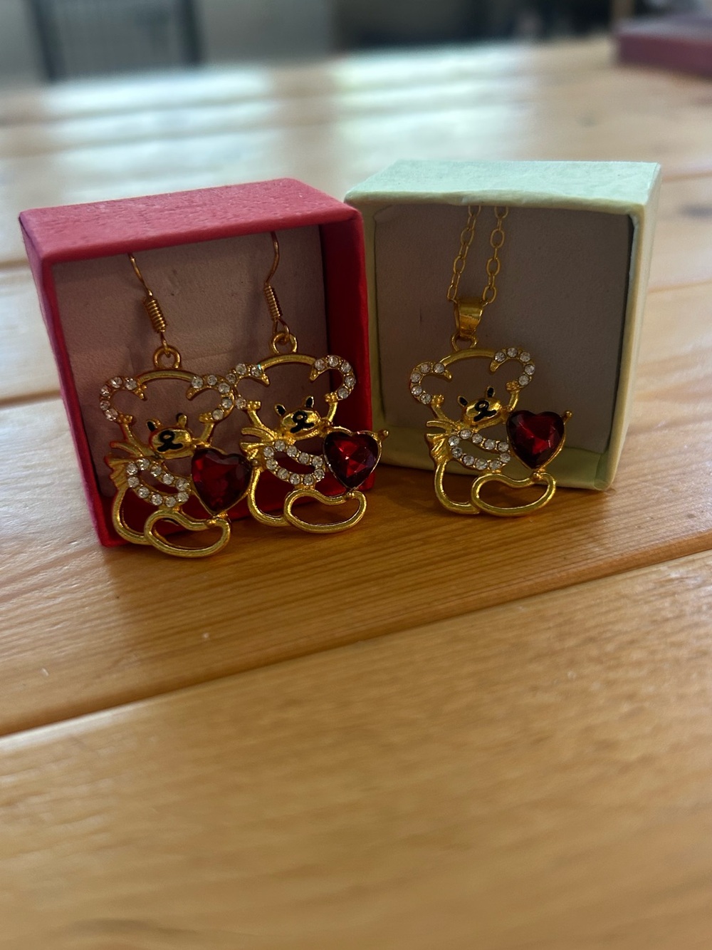 Teddy Bear Jewelry Set Necklace & Earrings Gold Tone Rhinestone Red Heart Gift